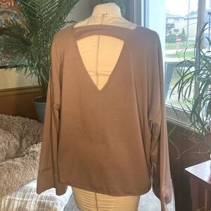 Three Bird Nest LOVE IT V NECKLINE SWEATER TOP size L taupe